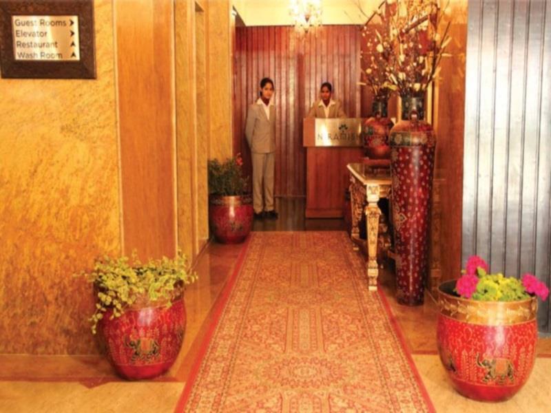 Batra Hotels And Residences Srīnagar 外观 照片